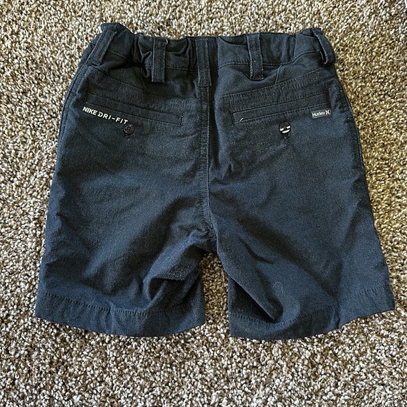 Adorable 4T dry fit Hurley shorts - Picture 2 of 2
